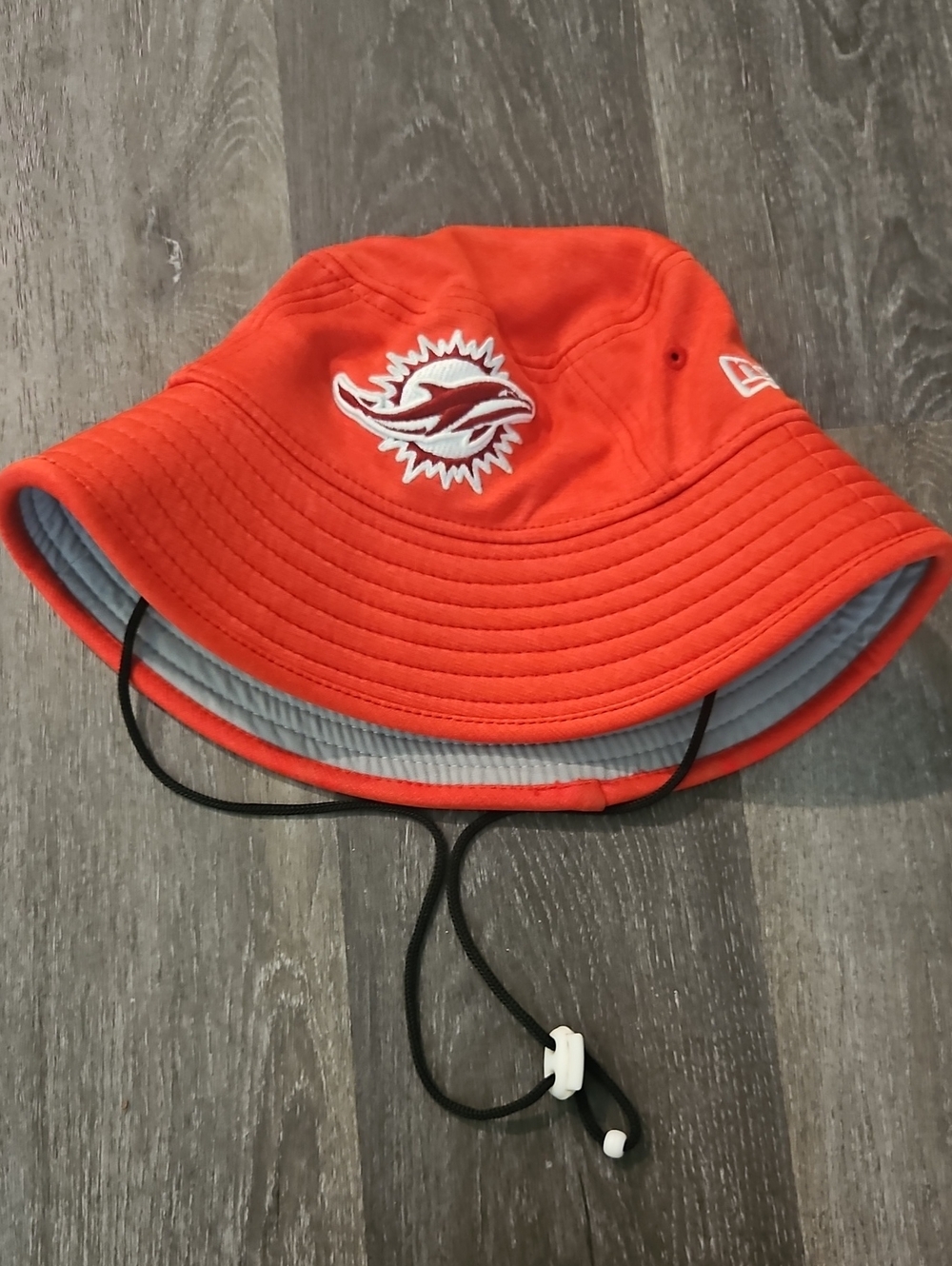 New Era Red Miami Dolphins Bucket Hat. Pro Bowl. Chin Strap. Medium/large